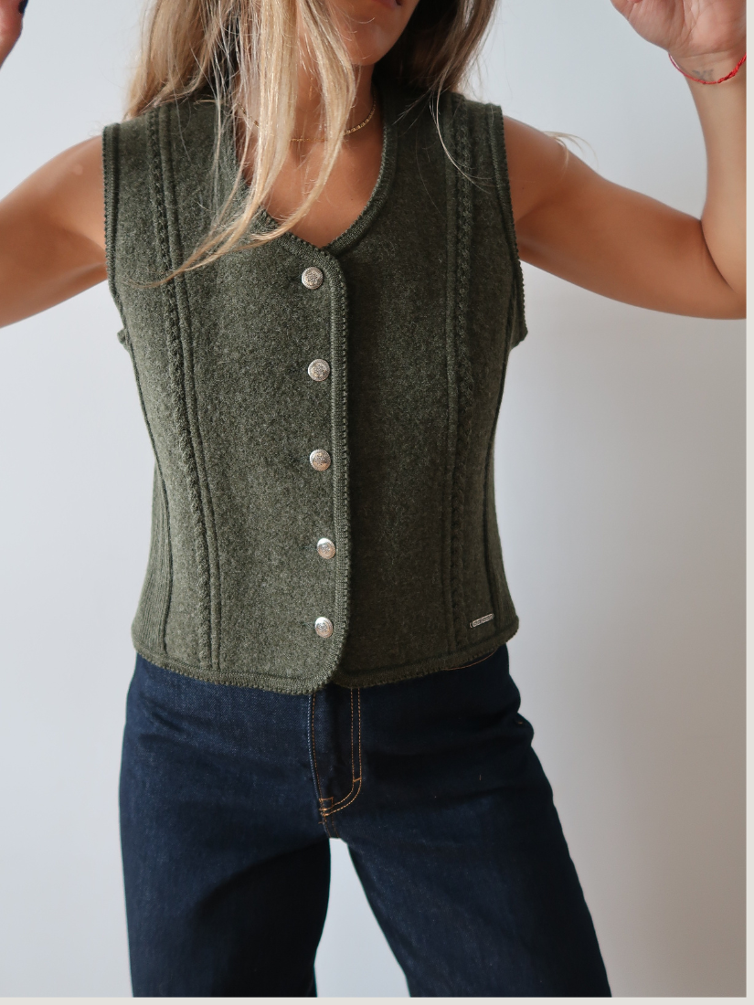 Chaleco austriaco de lana virgen verde oliva