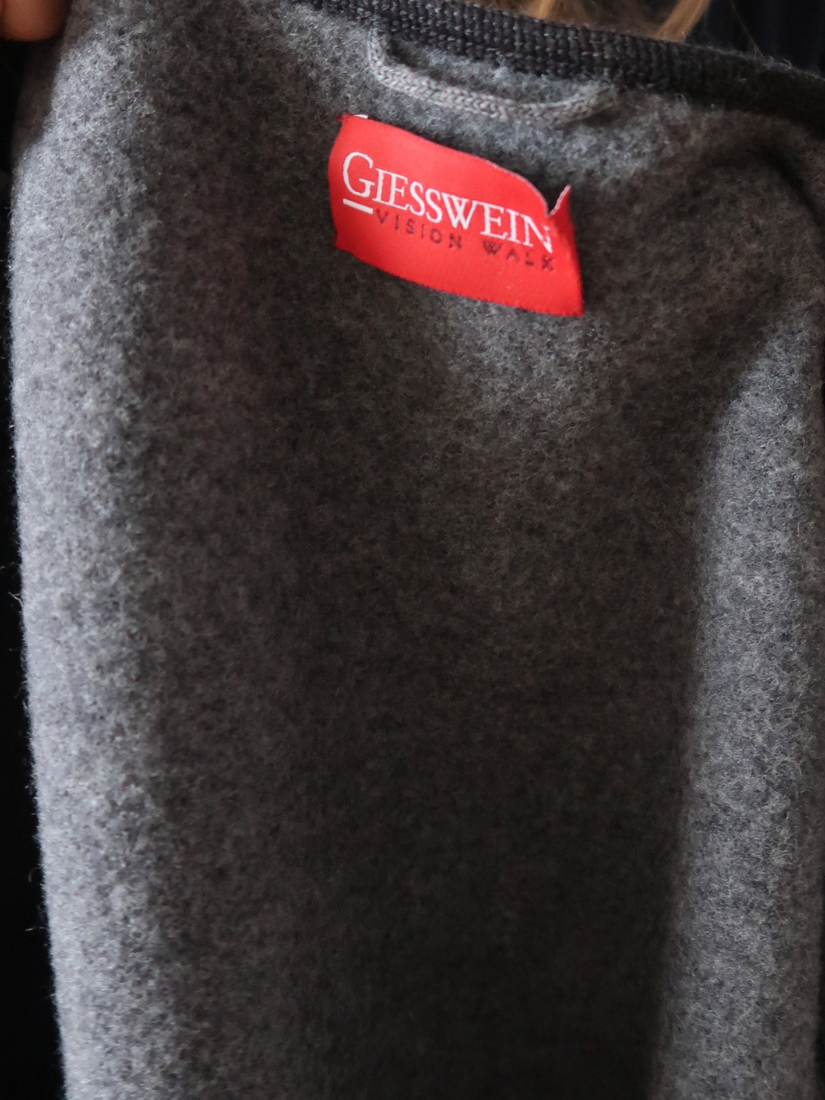 Chaqueta austriaca gris — Lana virgen