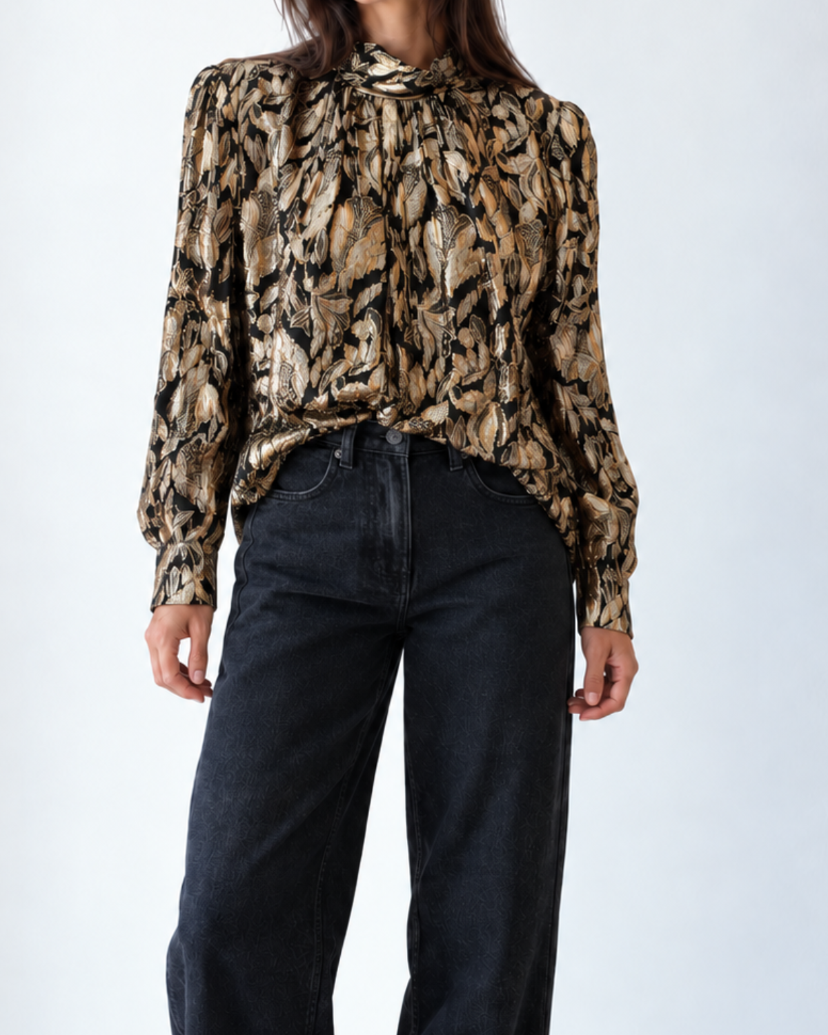 Blusa vintage negra de lúrex dorado