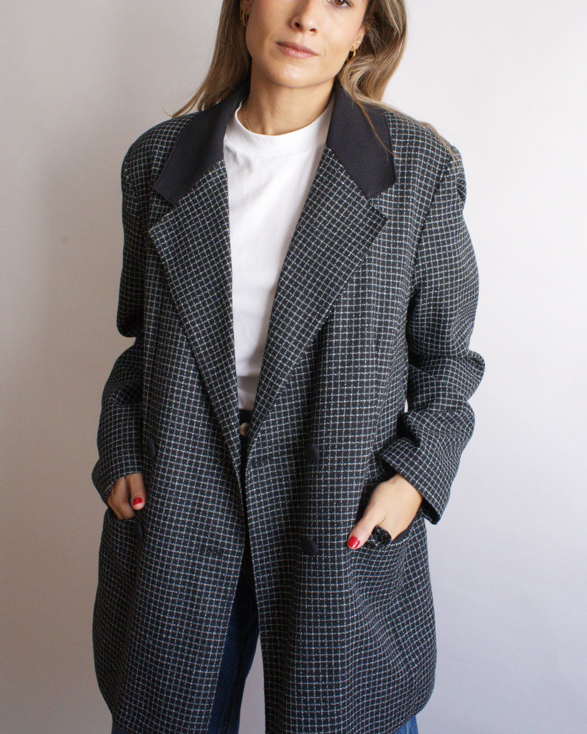 Blazer vintage negro con cuadro fino