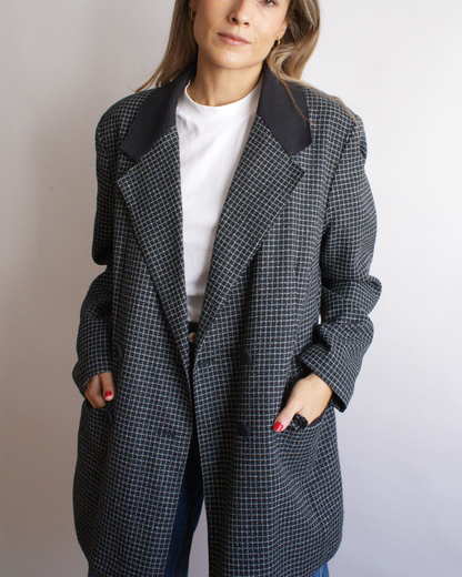 Blazer vintage negro con cuadro fino