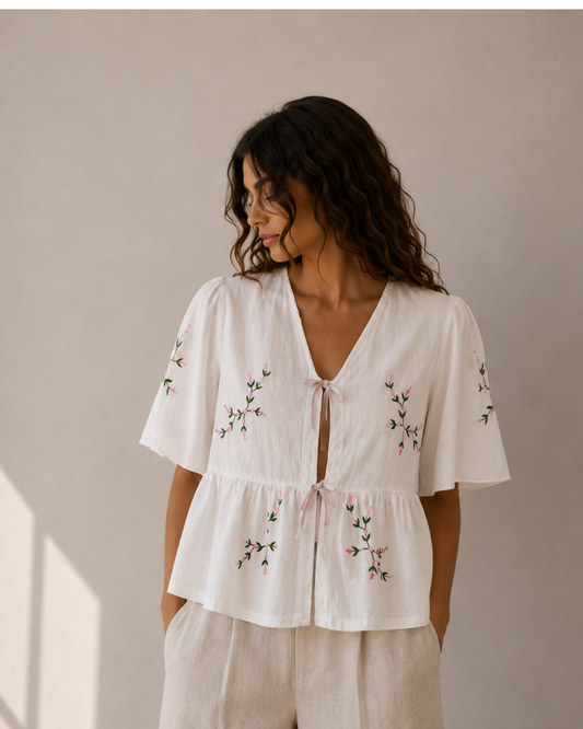 Blusa Upcycling bordada