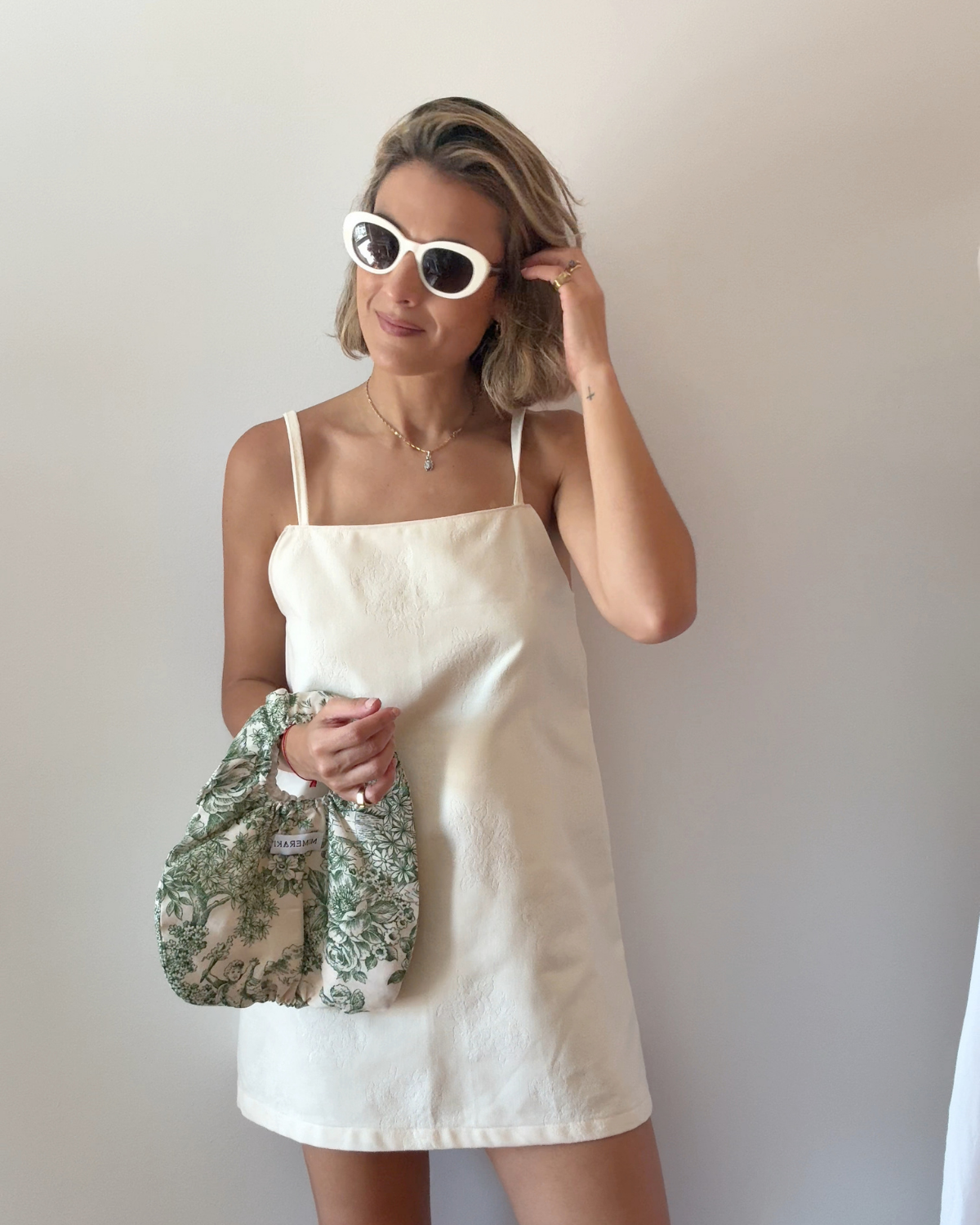 Scrunchy Bag de Mano en Tejido Toile verde
