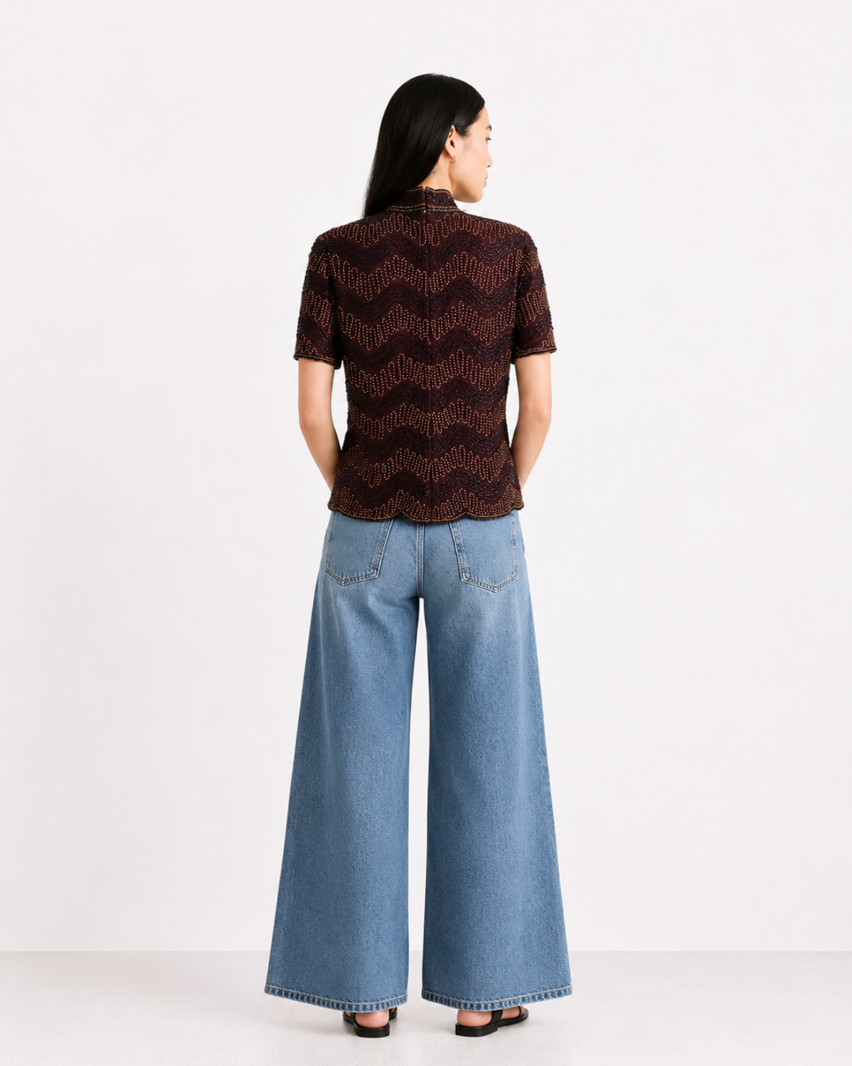 Blusa vintage de seda bordado de piedras