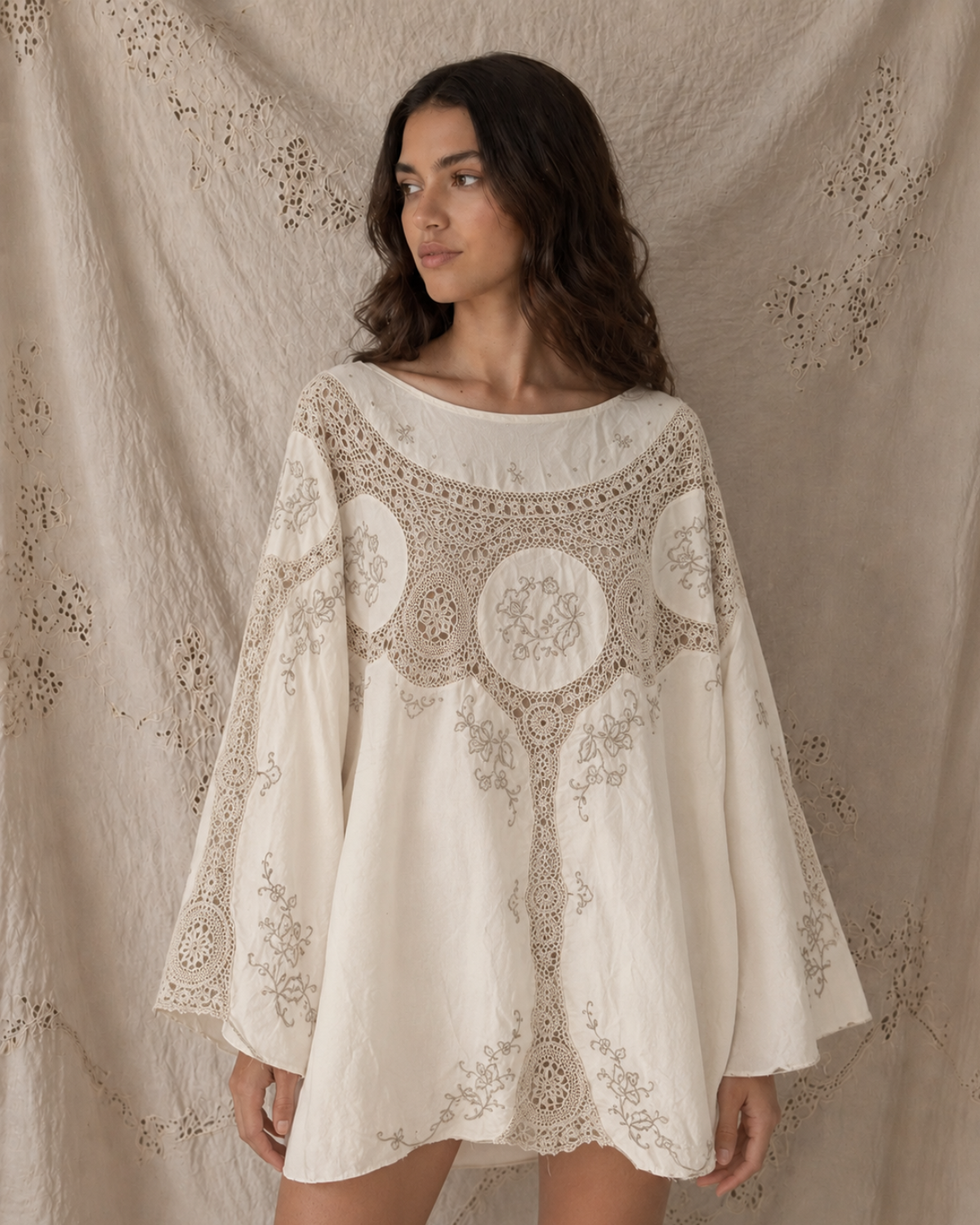 Vestido capa upcycling beige
