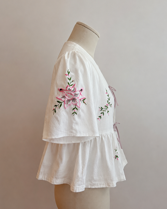 Blusa Upcycling bordada